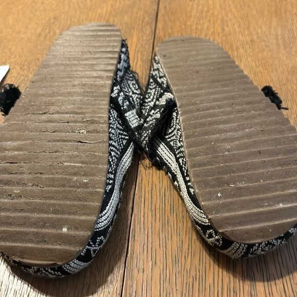 Woman’s clogs - Picture 4 of 4